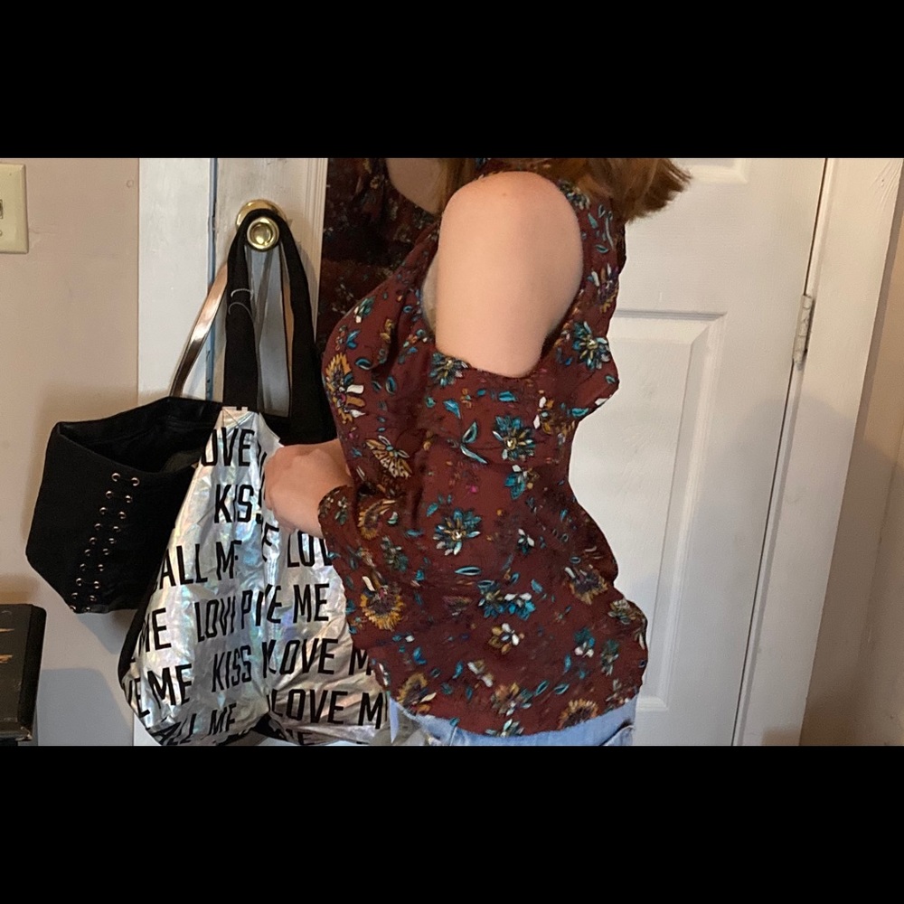 Brown floral print